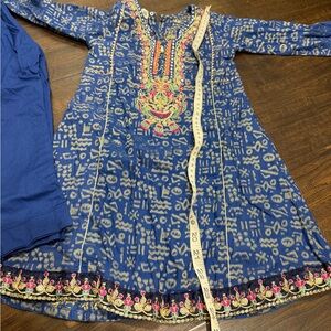 Blue Patterned Long Sleeve Dress bundle
